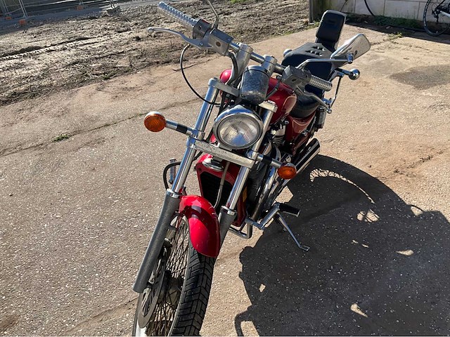 Suzuki intruder vs800 - 805cc v-twin cruiser - afbeelding 21 van  26