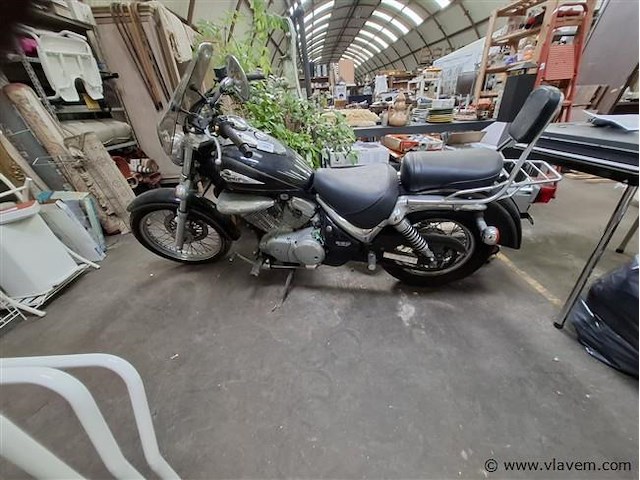 Suzuki intruder - afbeelding 1 van  8