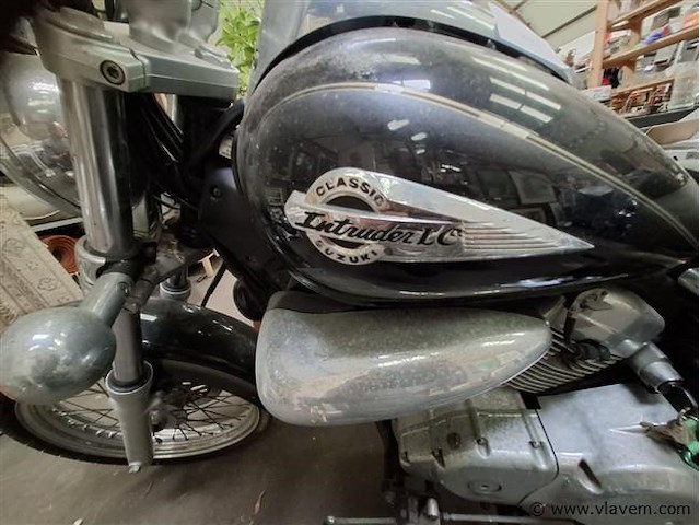 Suzuki intruder - afbeelding 2 van  8