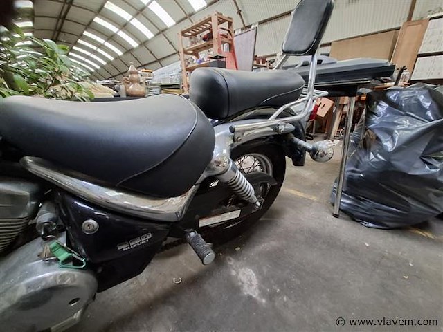 Suzuki intruder - afbeelding 3 van  8