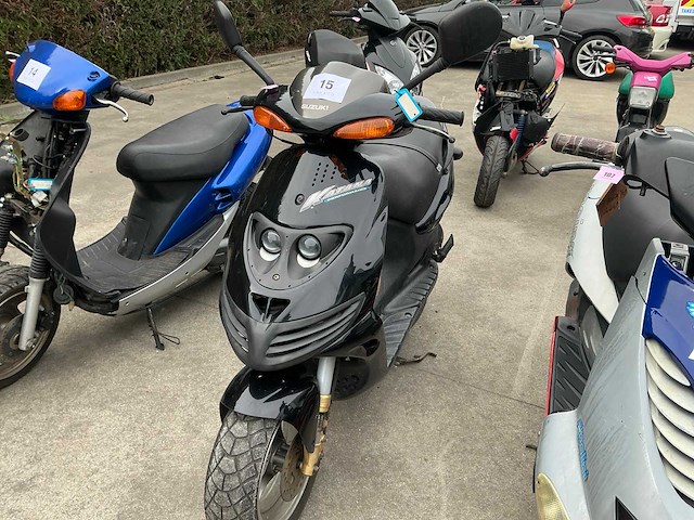 Suzuki katana scooter - afbeelding 1 van  7