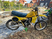 Suzuki rm 125 motorfiets - afbeelding 8 van  11