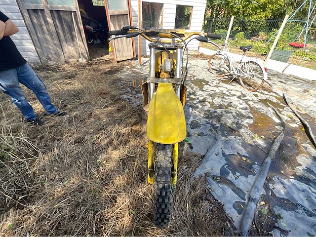 Suzuki rm 125 motorfiets - afbeelding 10 van  11