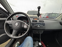 Suzuki swift 1.3i gl airco, 2007 - afbeelding 2 van  31