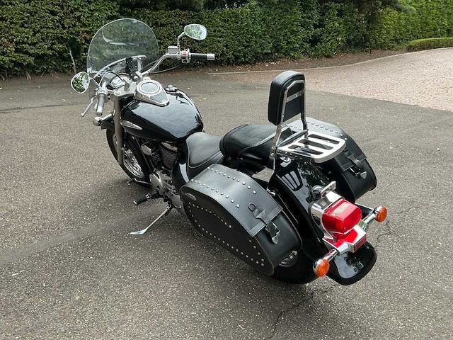 Suzuki vl800 motorfiets - afbeelding 12 van  14