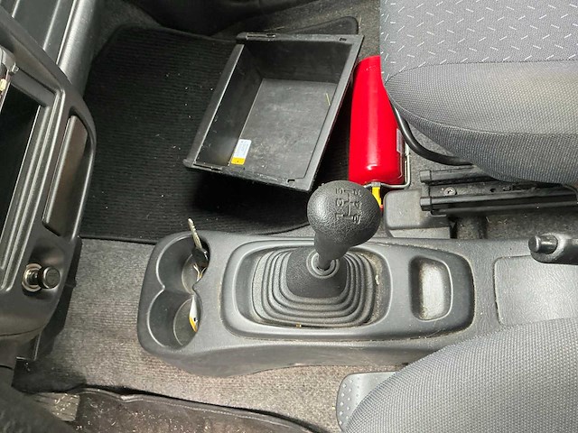 Suzuki wagon r personenauto - afbeelding 4 van  13