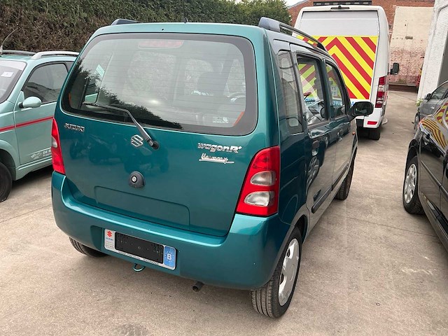 Suzuki wagon r personenauto - afbeelding 8 van  13