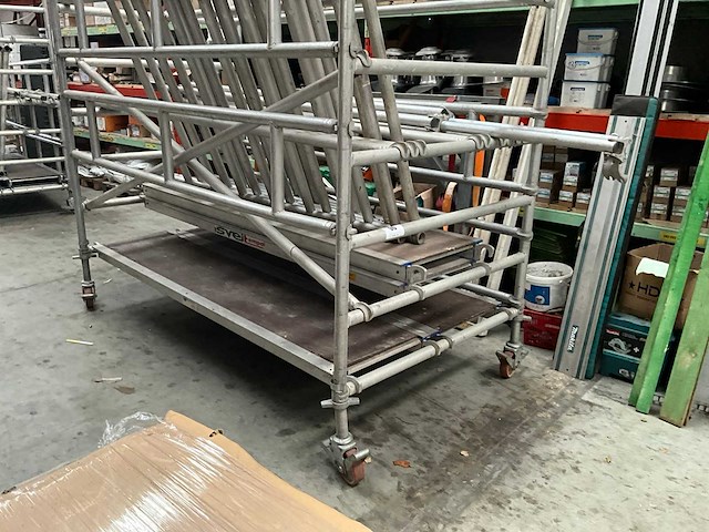 Svelt tempo alu rolsteiger stelling tot 7,5 meter hoog - afbeelding 12 van  25