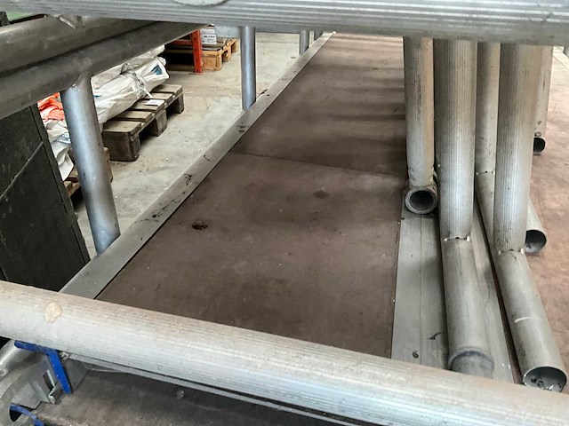 Svelt tempo alu rolsteiger stelling tot 7,5 meter hoog - afbeelding 7 van  24