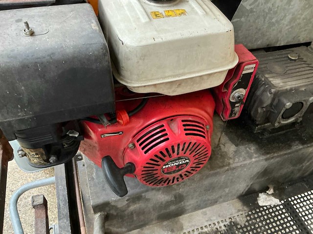 Swarchenveld mobiele was installatie aanhangwagen - afbeelding 9 van  10