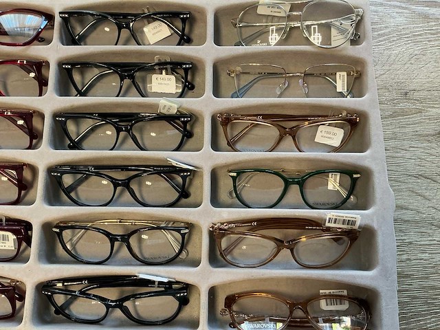 Swarovski leesbril optiek - afbeelding 4 van  4