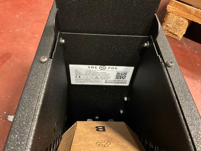 Swefog k1 hazer - afbeelding 6 van  9