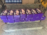 Swiffer - partij swiffer reinigingsmiddelen en dweilen - afbeelding 5 van  6