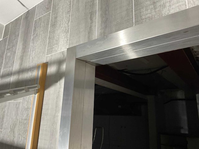 Swingdeur -rvs omkasting (2x) - afbeelding 6 van  10