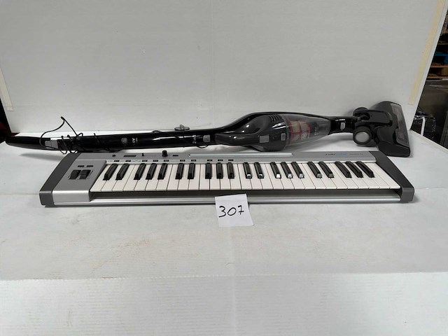 Swissonic easykey 49 keyboard - afbeelding 1 van  3