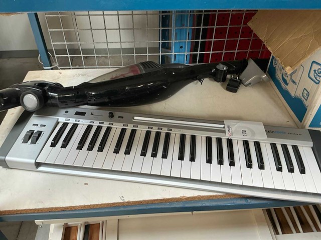 Swissonic easykey 49 keyboard - afbeelding 1 van  9