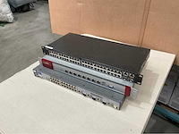 Switch en firewall diverse computeronderdeel - afbeelding 1 van  7