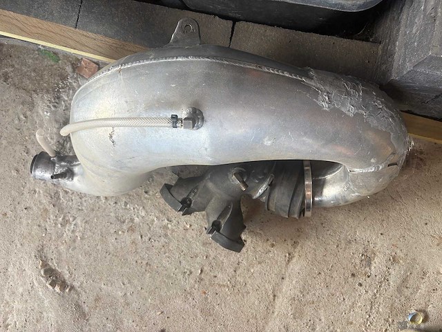 Sxr 800 factory pipe - sxr - jetski - afbeelding 4 van  5