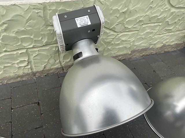 Sylvania sylbay 100 plafondlamp - afbeelding 4 van  5