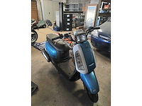 Sym - a1 - moped - afbeelding 1 van  12