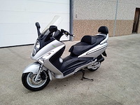 Sym - gts 125 - motorfiets - afbeelding 3 van  8