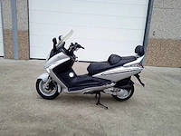 Sym - gts 125 - motorfiets