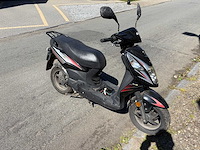 Sym - snorscooter - orbit ll - scooter - afbeelding 1 van  10