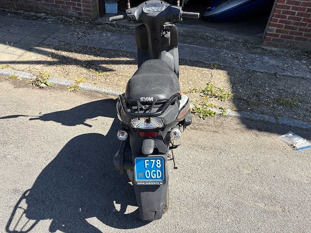Sym - snorscooter - orbit ll - scooter - afbeelding 5 van  10