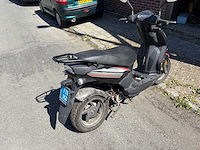 Sym - snorscooter - orbit ll - scooter - afbeelding 2 van  8