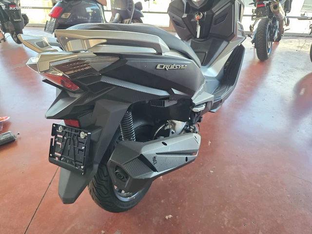 Sym 300 cruisym - afbeelding 7 van  13