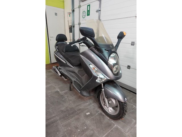 Sym gts 125 - afbeelding 4 van  22