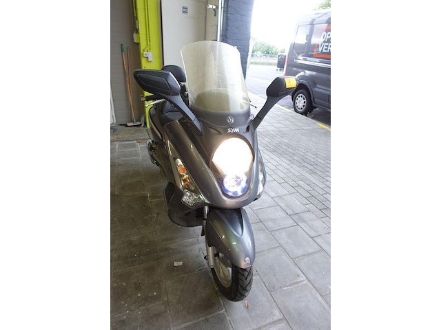 Sym gts 125 - afbeelding 13 van  22