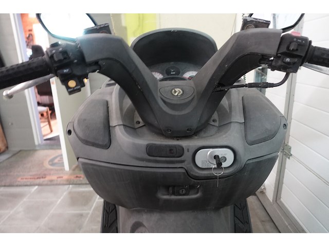 Sym gts 125 - afbeelding 18 van  22