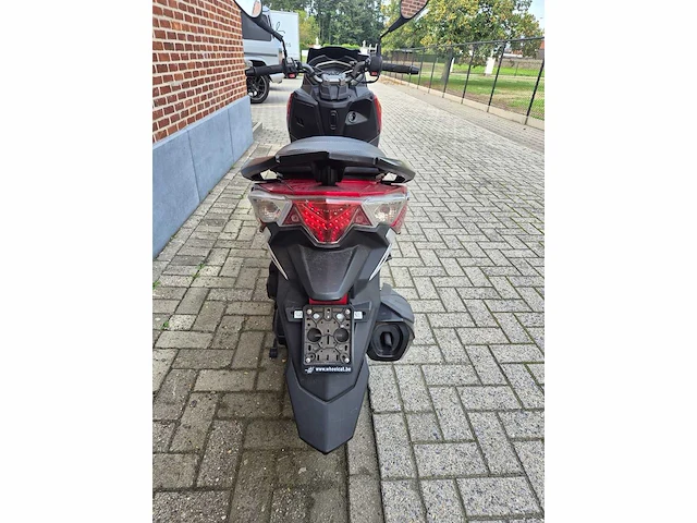 Sym jet 14 49cc scooter - afbeelding 6 van  28