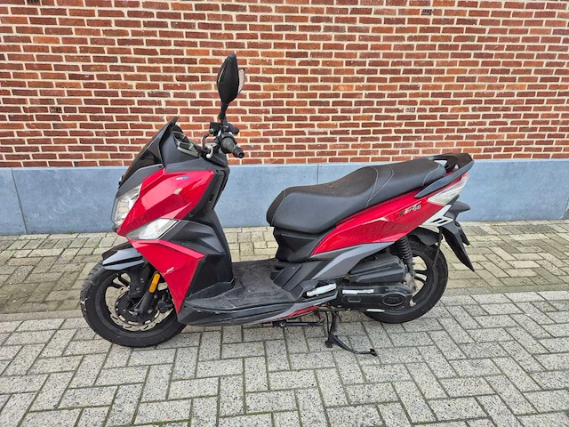 Sym jet 14 49cc scooter - afbeelding 25 van  28