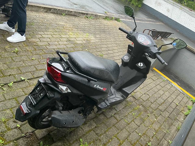 Sym orbit 3 - 50 cc scooter - afbeelding 7 van  10