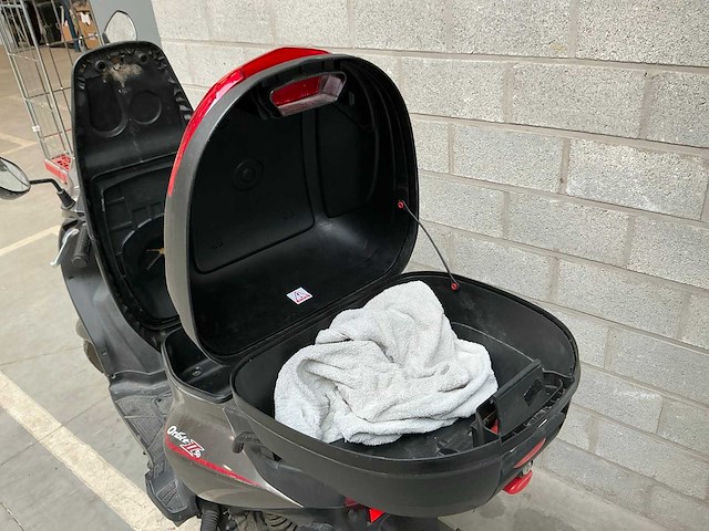 Sym orbit ii 50 scooter - afbeelding 9 van  9