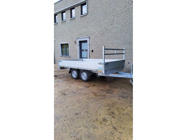 Syma - aanhanger - 2025 - afbeelding 1 van  4