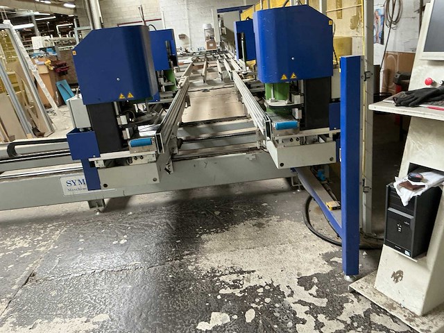Symatec cnc pvc-bewerkingsmachine - afbeelding 5 van  7