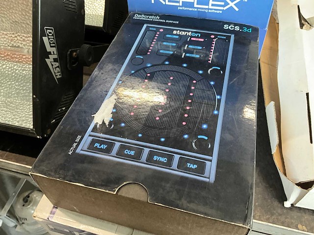 Synq - denon dj diverse dj controller en dj software - afbeelding 3 van  4