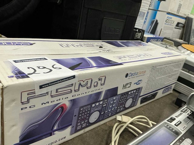 Synq pcm1 dj controller - afbeelding 3 van  3