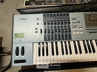 Synthesizer - afbeelding 3 van  6