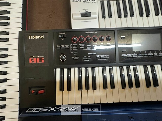 Synthesizer - afbeelding 4 van  7