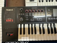 Synthesizer - afbeelding 5 van  7