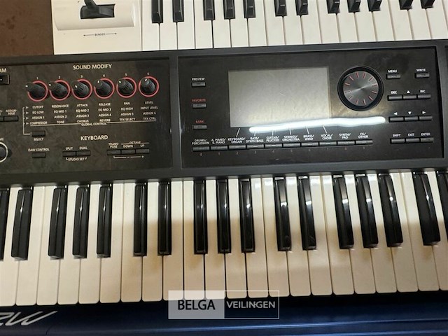 Synthesizer - afbeelding 6 van  7