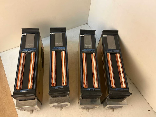 System ceramics motion control 5905510008 industriële servo-aandrijfmodule (4x) - afbeelding 2 van  5