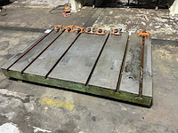 T-gleuf opspantafel - afbeelding 1 van  3