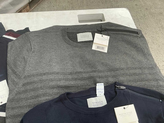 T-traxx diverse sweaters heren (ca. 42x) - afbeelding 3 van  6
