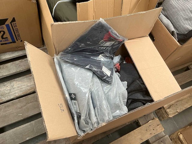 T-traxx, mz72 en the wild stream diverse shirts en overshirts heren (ca. 52x) - afbeelding 1 van  5