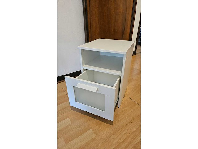 Table de chevet - afbeelding 3 van  5